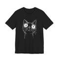 Cat T-shirt – simplicity and everyday charm