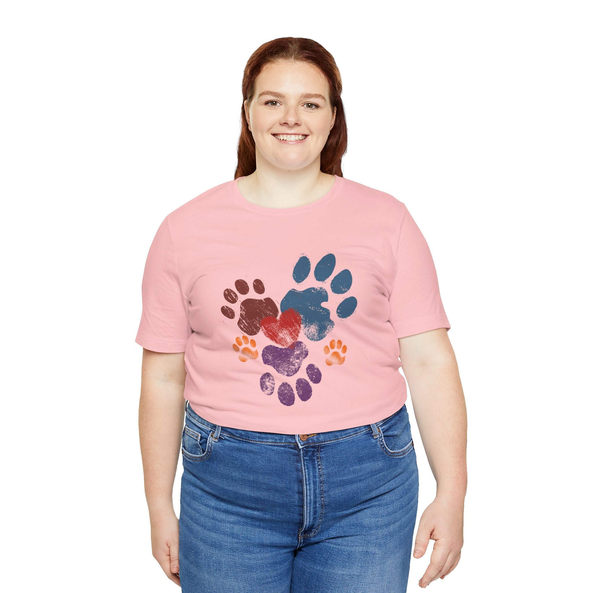 T-shirt amoureux des animaux — Empreintes cœur chien & chat | T-shirt unisexe tendance