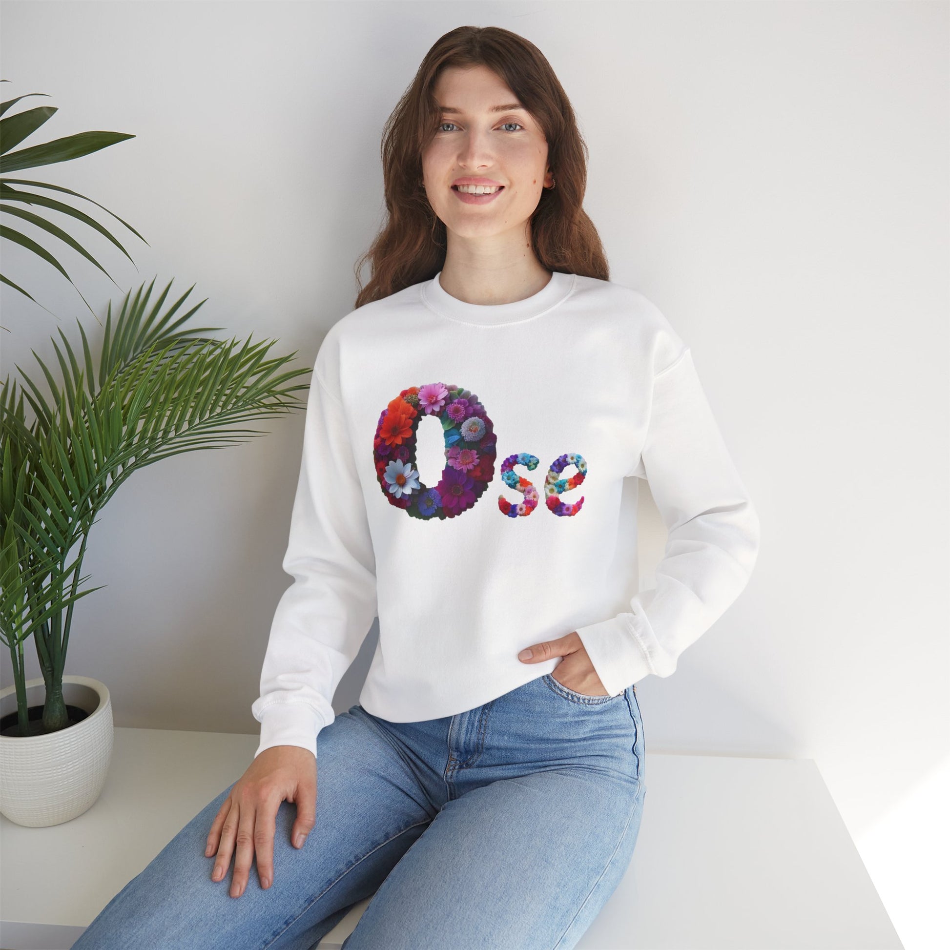 white sweatshirt for women and girl