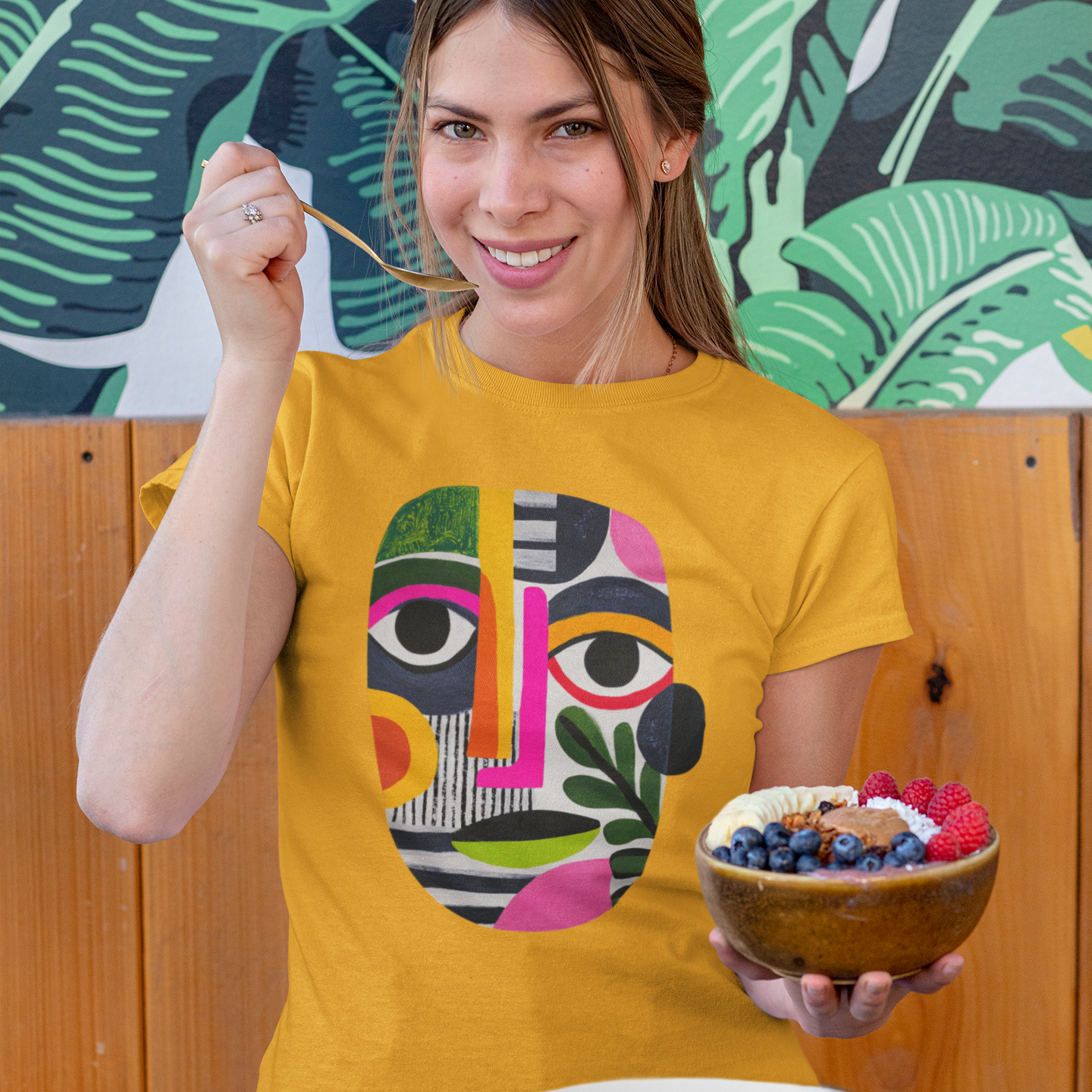 T-shirt Femme — Expression Artistique Moderne